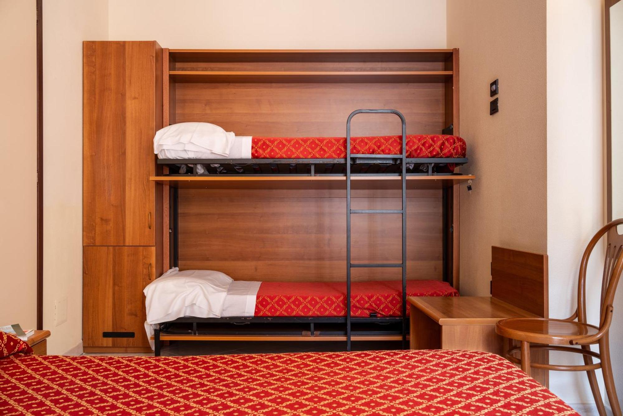 Hotel Careni Villa Italia 피날레리구레 외부 사진