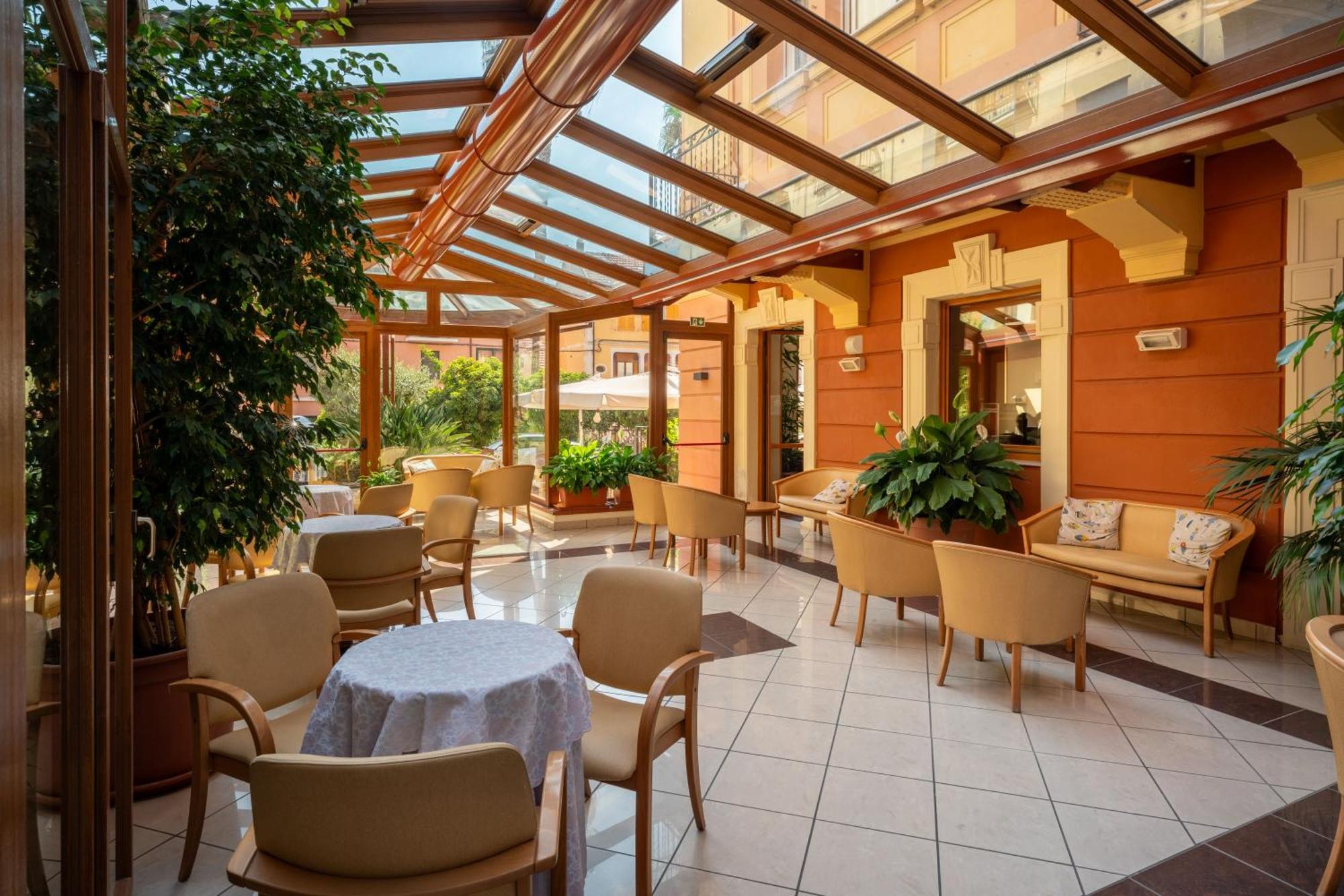Hotel Careni Villa Italia 피날레리구레 외부 사진
